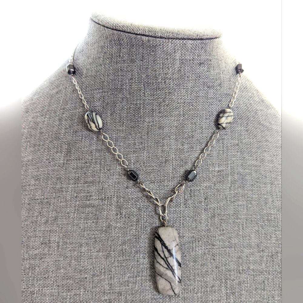 Sterling Silver Clasp Zebra Jasper Hematite Beaded Stone Chain Pendant Necklace